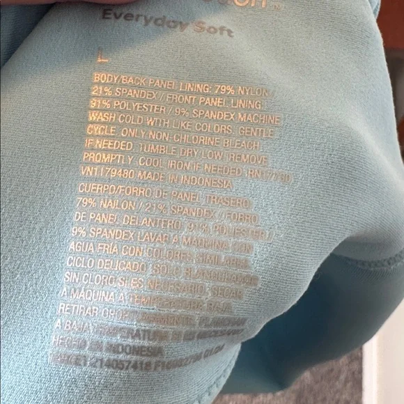 All in Motion Light Blue Scoop Neck Sports Bra - Picture 4 of 4